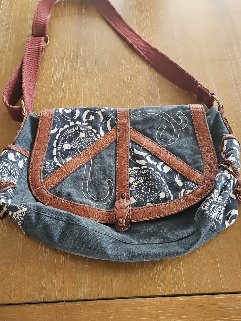 Vintage Lucky Brand Canvas and Leather Peace  Floral Crossbody Bag